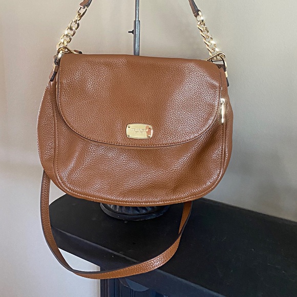 Michael Kors Handbags - 🌈 Michael Kors Large Brown Pebbled Leather Crossbody & Shoulder Bag Bedford 🌈